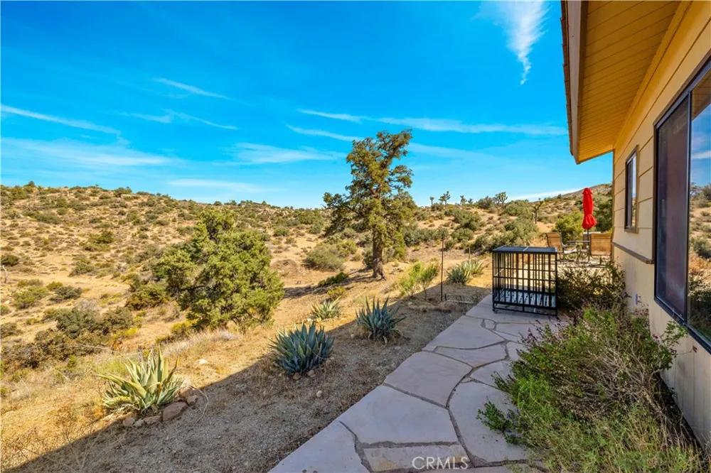 48620 Madison Road Pioneertown, CA 92268