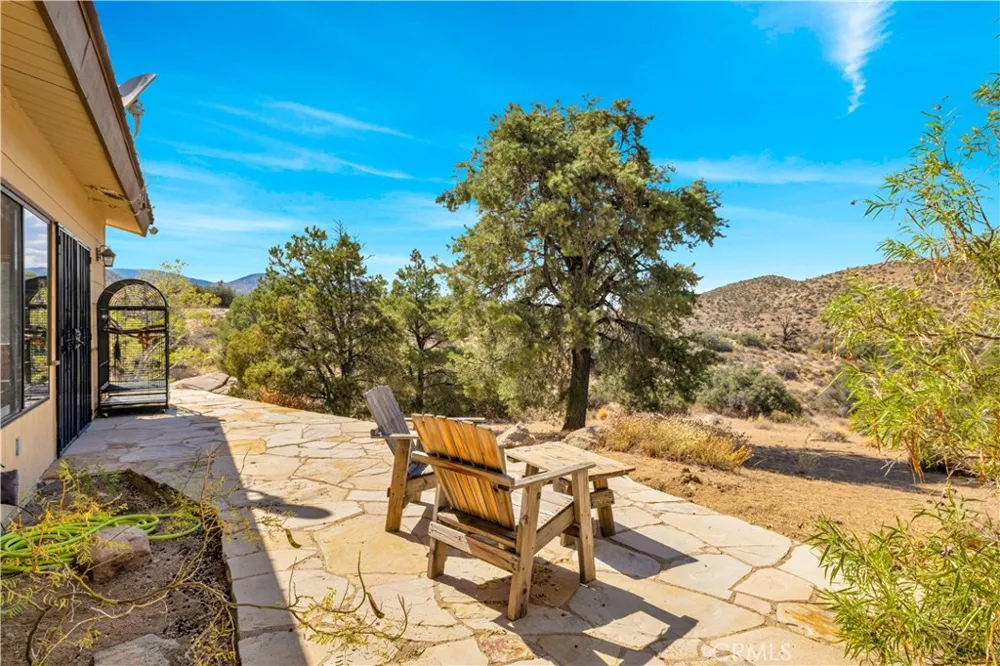 48620 Madison Road Pioneertown, CA 92268