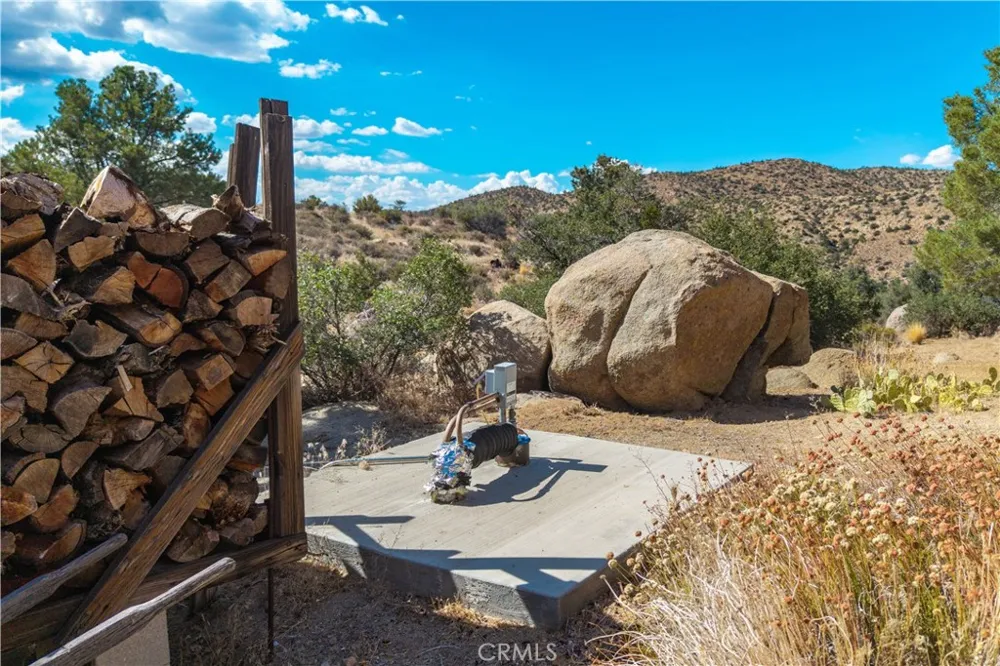 48620 Madison Road Pioneertown, CA 92268