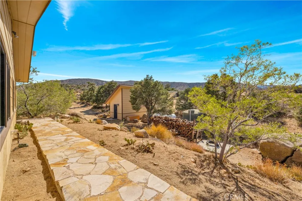48620 Madison Road Pioneertown, CA 92268