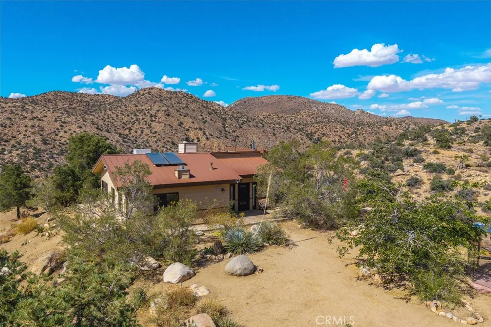 48620 Madison Road Pioneertown, CA 92268