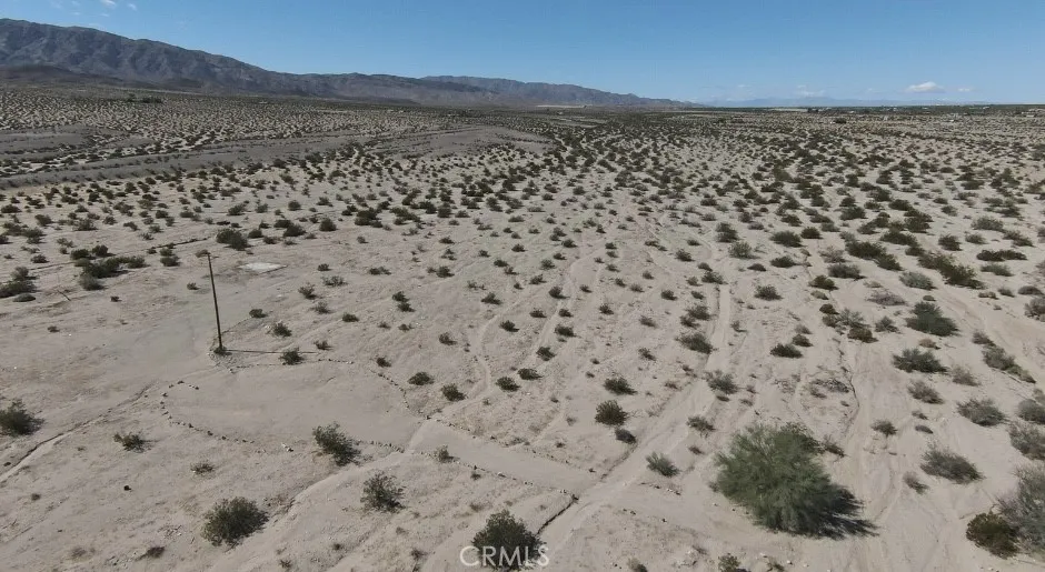 6784 Sand Pit Ranch Rd 29 Palms, CA 92277