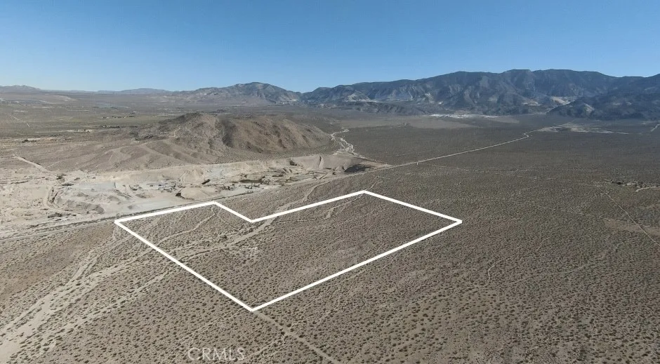 8840 Meridian Lucerne Valley, CA 92356