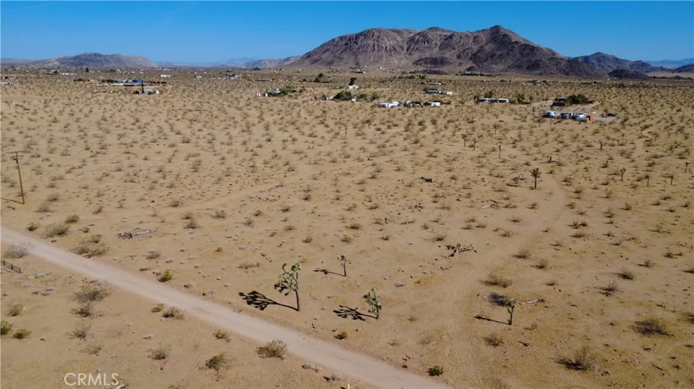 59860 Stearman Landers, CA 92285