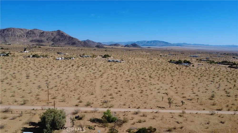 59860 Stearman Landers, CA 92285