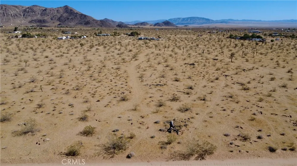 59860 Stearman Landers, CA 92285