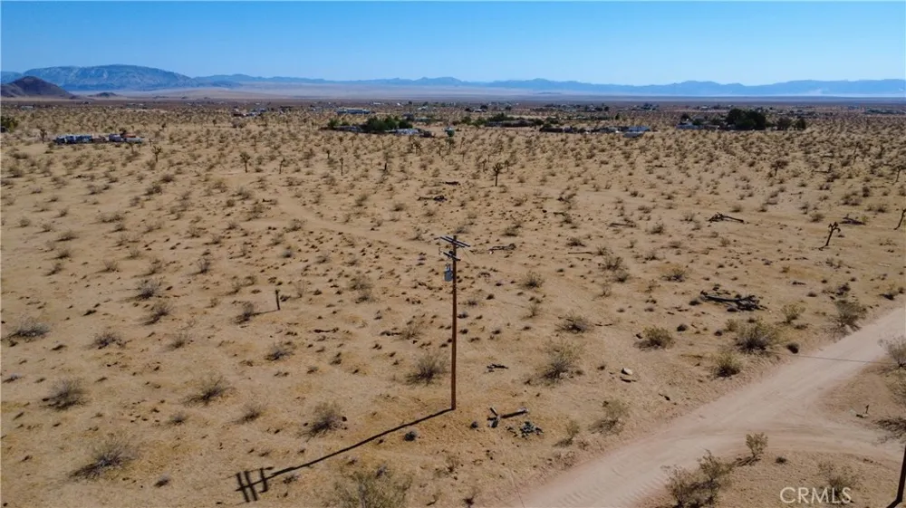 59860 Stearman Landers, CA 92285