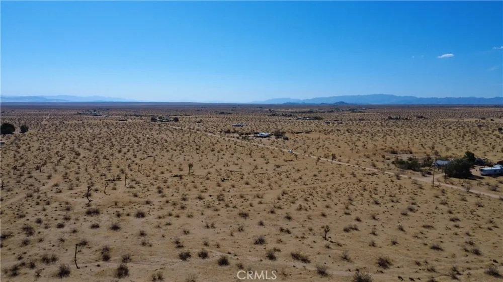 59860 Stearman Landers, CA 92285