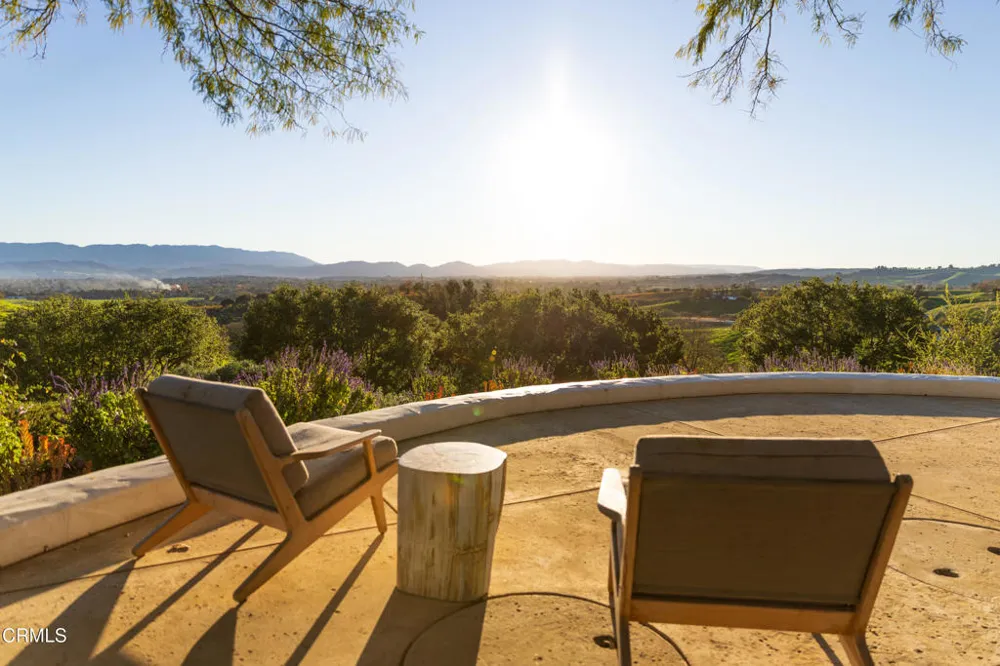 2830 Calzada Avenue Santa Ynez, CA 93460