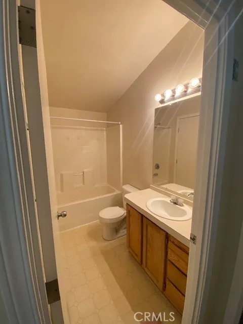 19167 Deer Hill Road Hidden Valley Lake, CA 95467