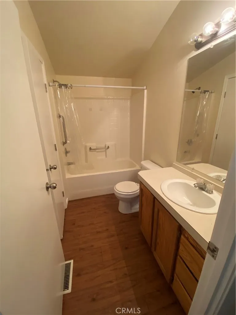 19167 Deer Hill Road Hidden Valley Lake, CA 95467