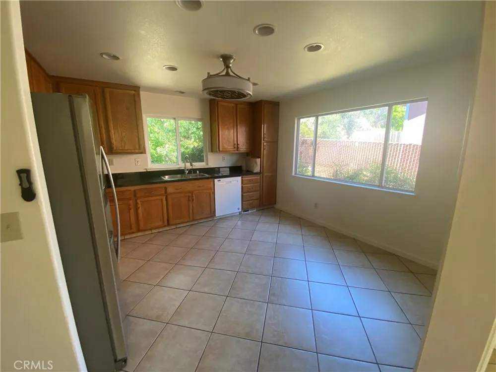16756 Greenridge Hidden Valley Lake, CA 95467
