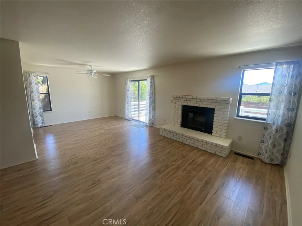 19491 Mountain Meadow S Hidden Valley Lake, CA 95467