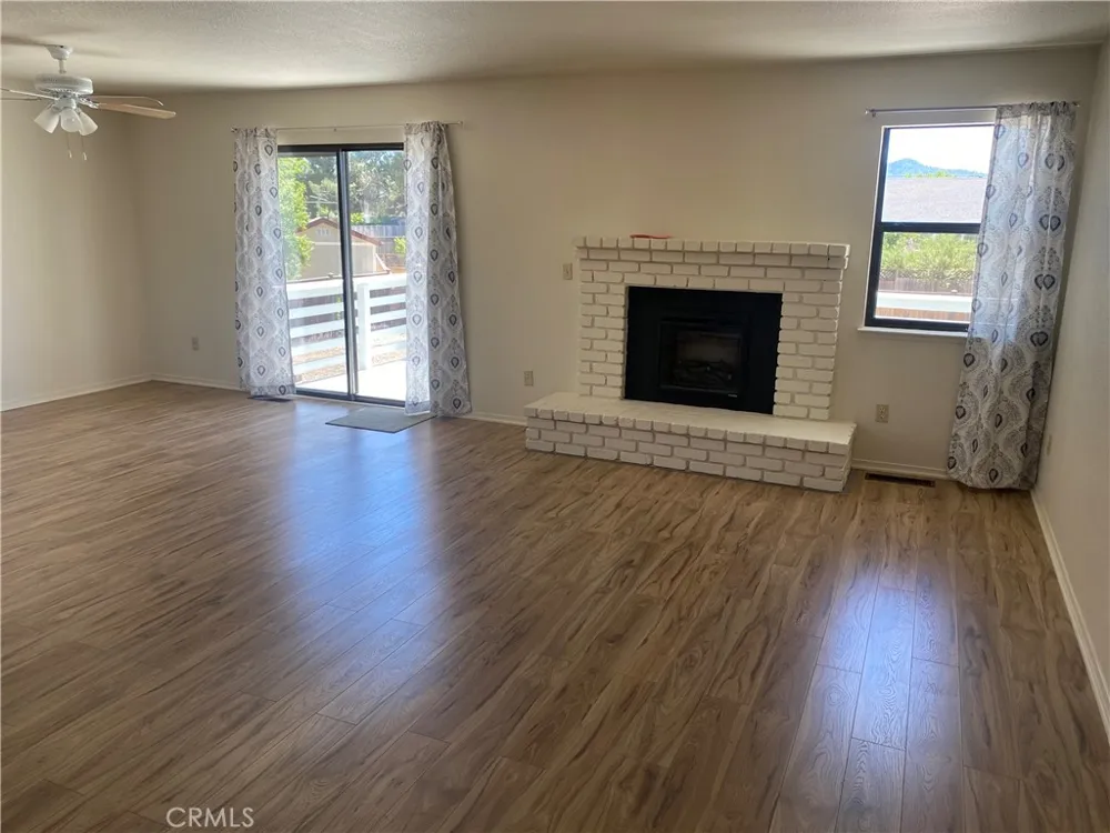 19491 Mountain Meadow S Hidden Valley Lake, CA 95467