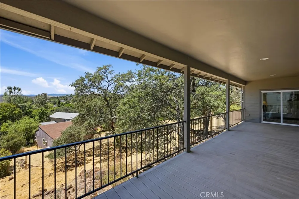 18649 Deer Hill Hidden Valley Lake, CA 95467