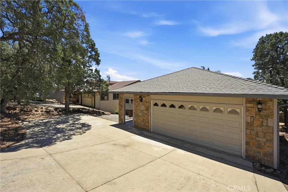 18649 Deer Hill Hidden Valley Lake, CA 95467