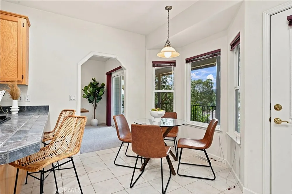 18649 Deer Hill Hidden Valley Lake, CA 95467