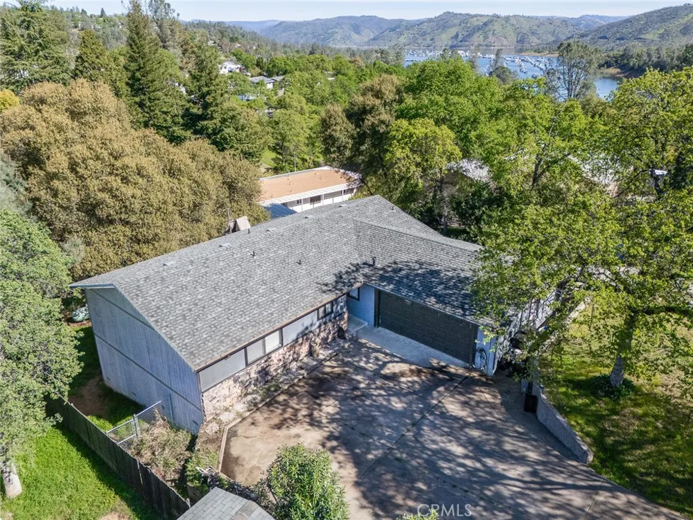 11 Cove Court Oroville, CA 95966