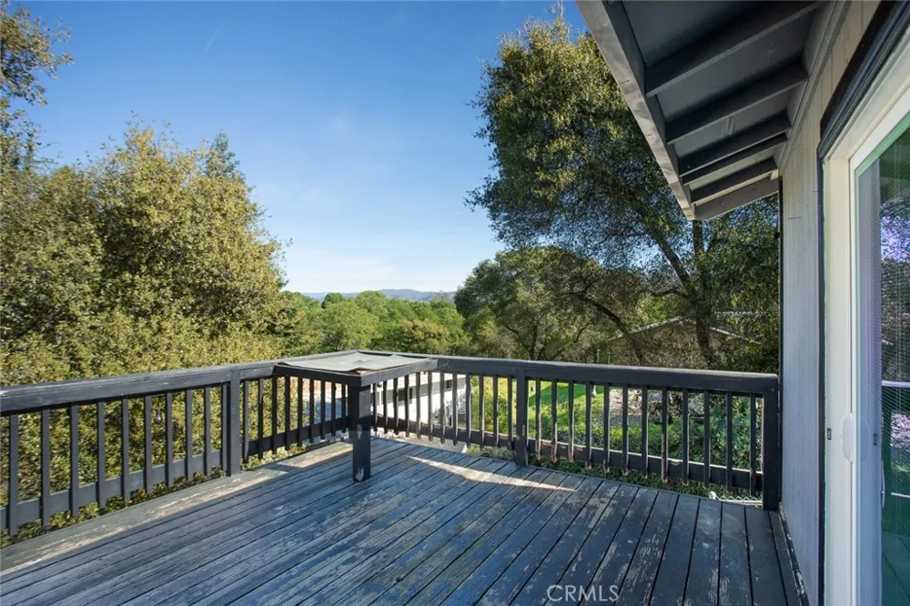 11 Cove Court Oroville, CA 95966