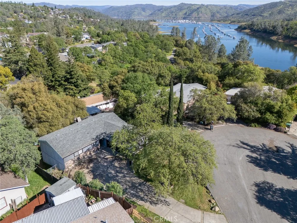 11 Cove Court Oroville, CA 95966