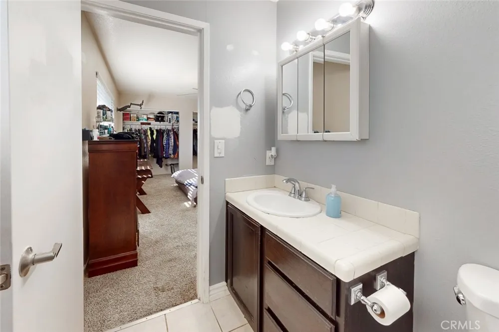11 Cove Court Oroville, CA 95966