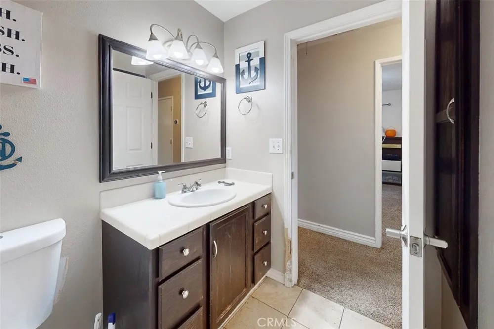 11 Cove Court Oroville, CA 95966