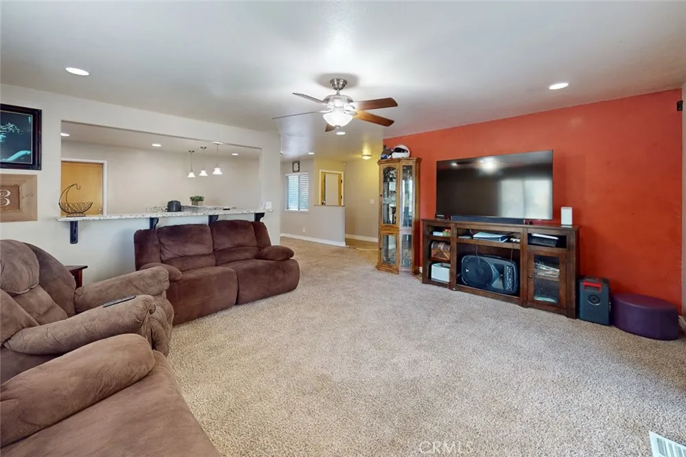 11 Cove Court Oroville, CA 95966