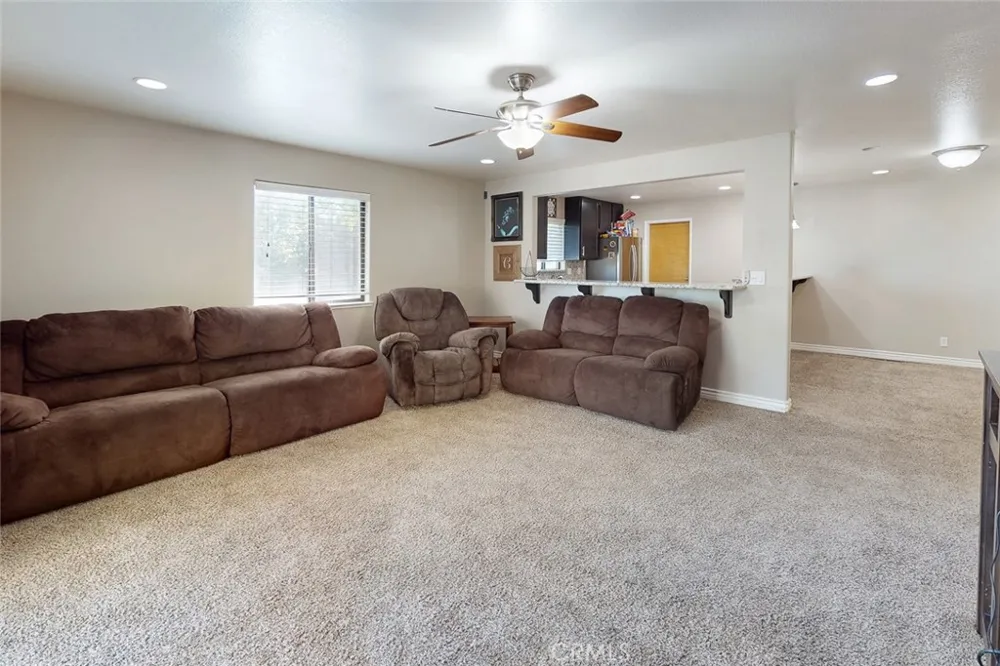 11 Cove Court Oroville, CA 95966