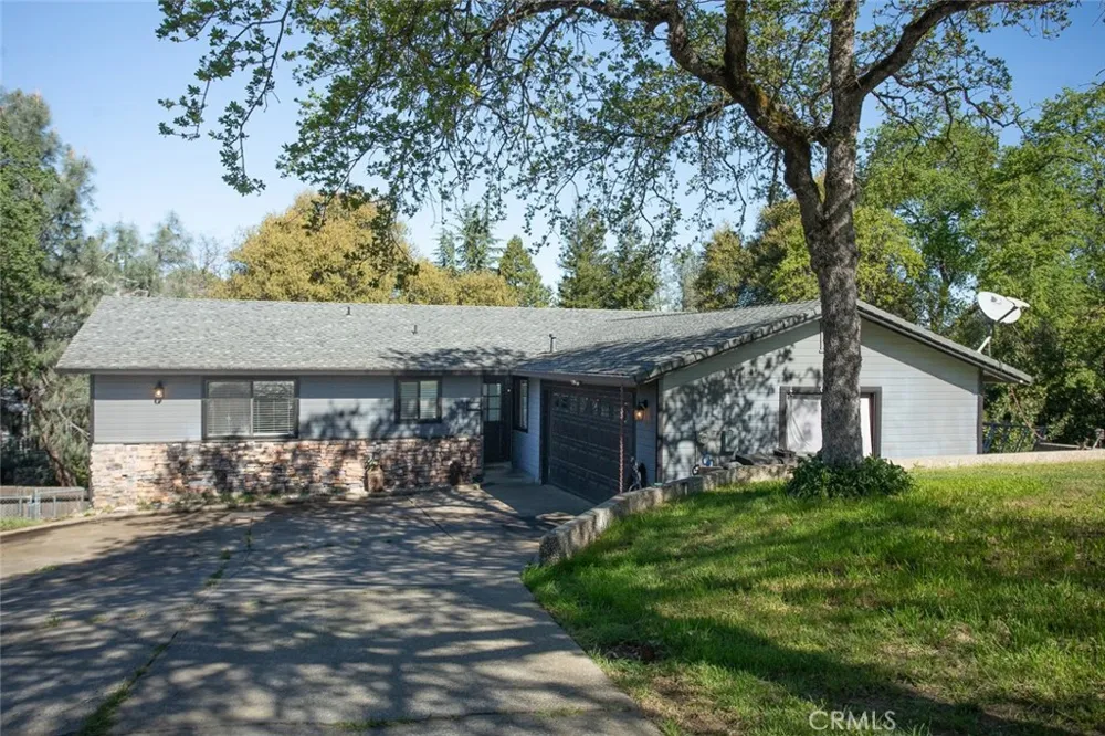 11 Cove Court Oroville, CA 95966