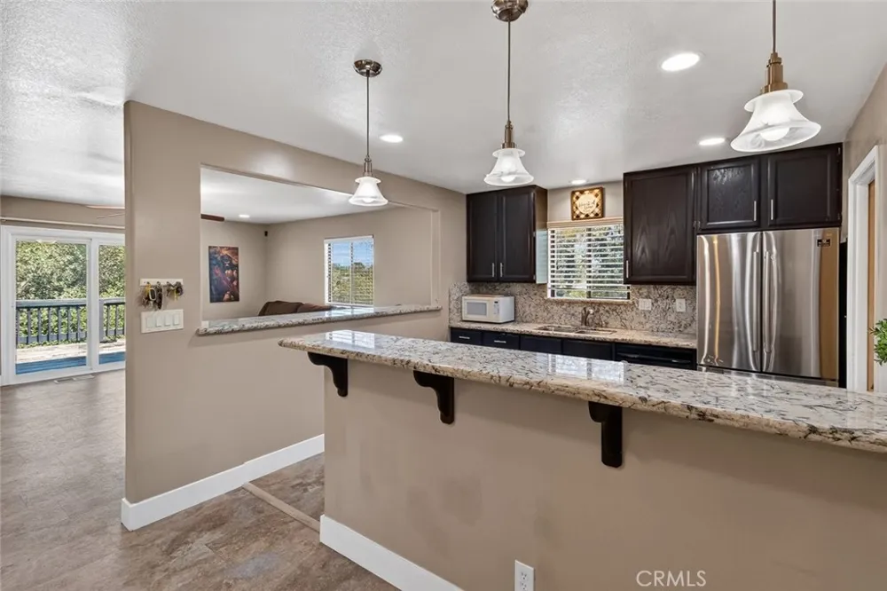 11 Cove Court Oroville, CA 95966