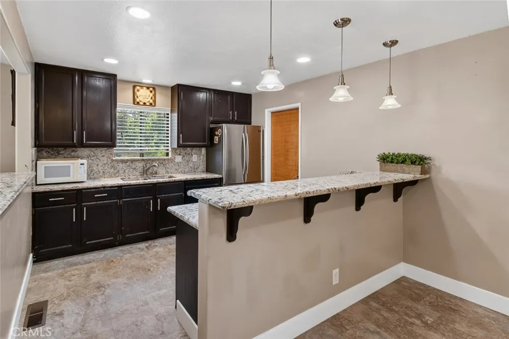 11 Cove Court Oroville, CA 95966
