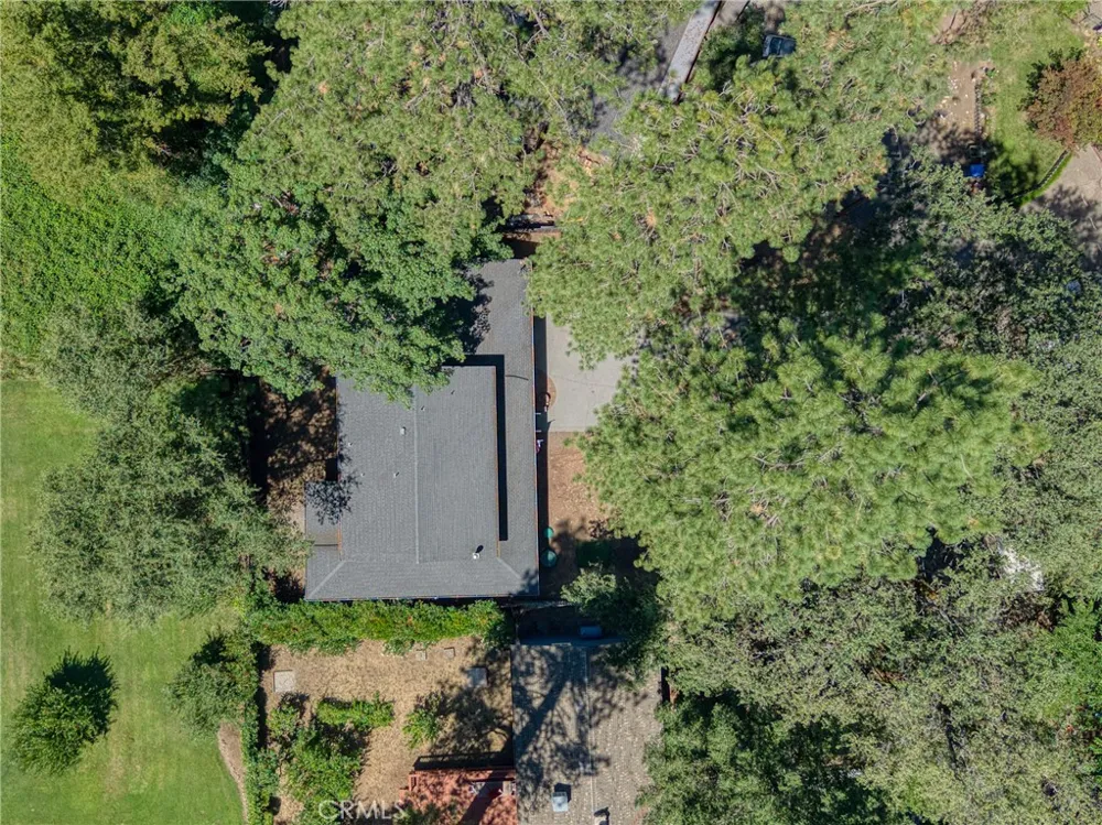 9945 Meadow Cobb, CA 95426