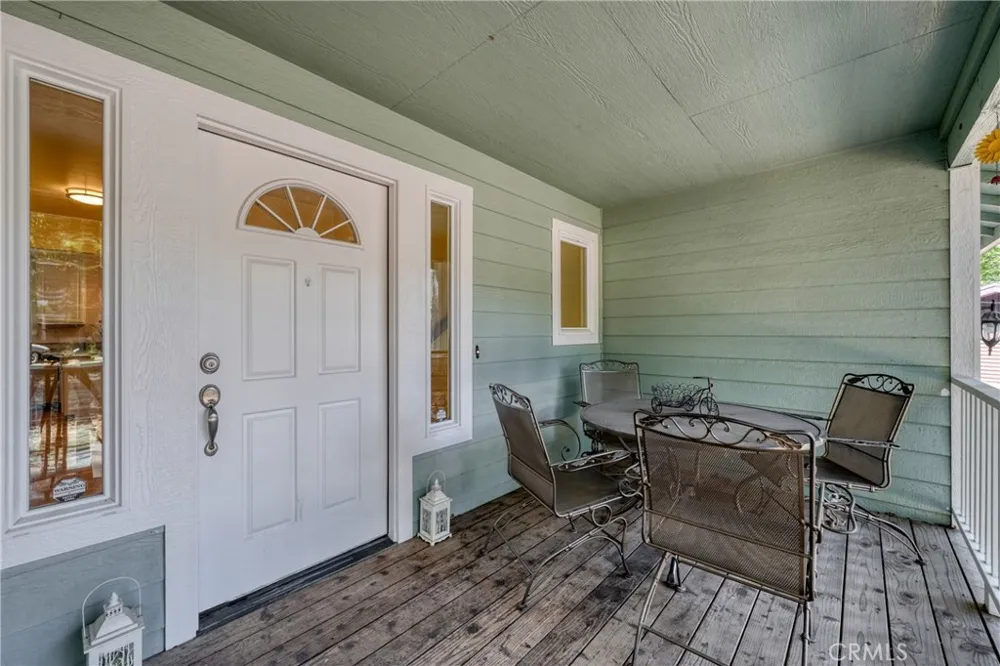 9945 Meadow Cobb, CA 95426
