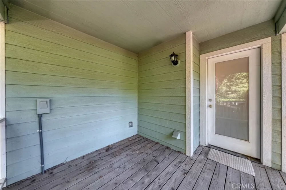 9945 Meadow Cobb, CA 95426