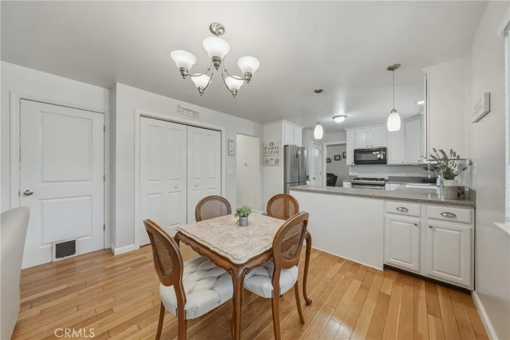 9945 Meadow Cobb, CA 95426