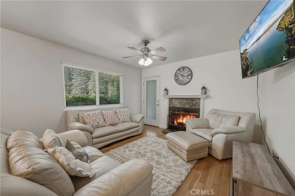 9945 Meadow Cobb, CA 95426