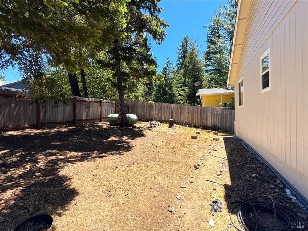 26851 Hawk Drive Willits, CA 95490