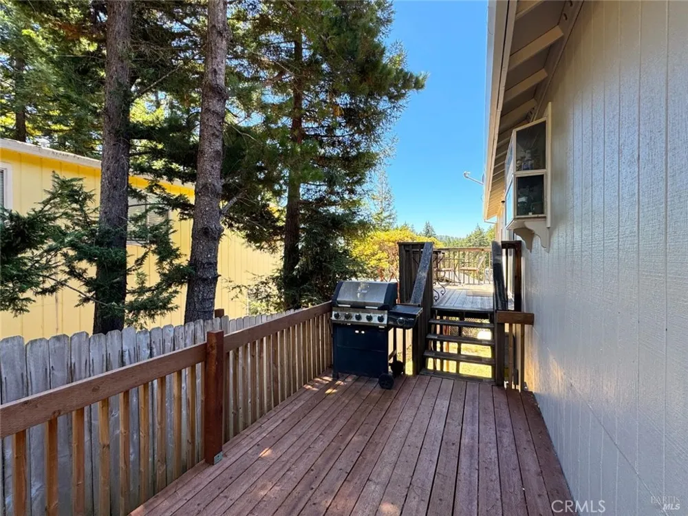 26851 Hawk Drive Willits, CA 95490