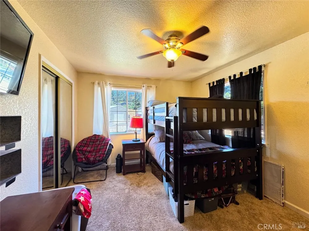 26851 Hawk Drive Willits, CA 95490