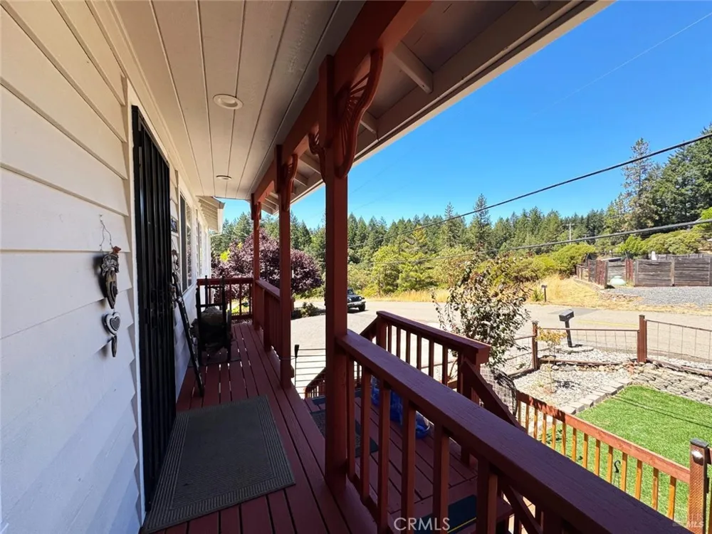 26851 Hawk Drive Willits, CA 95490