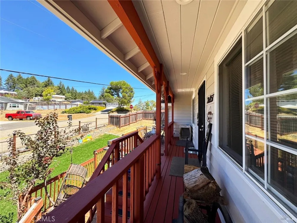 26851 Hawk Drive Willits, CA 95490