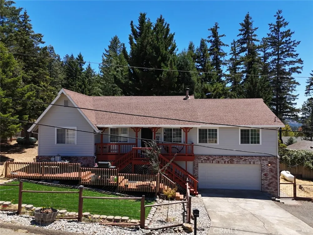 26851 Hawk Drive Willits, CA 95490