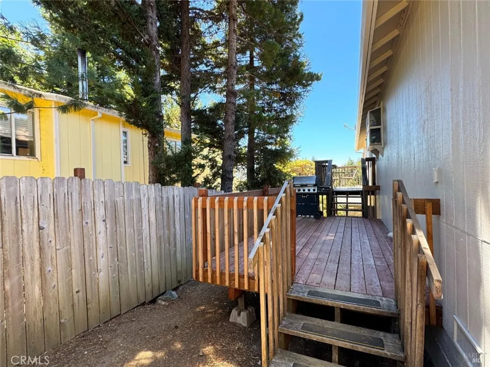 26851 Hawk Drive Willits, CA 95490