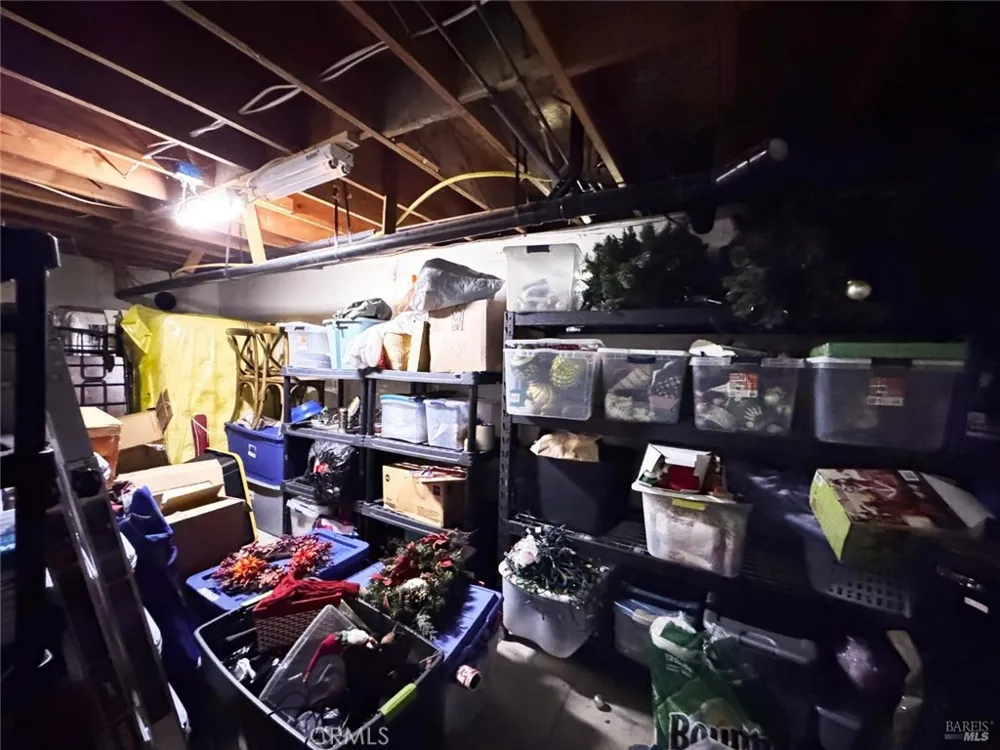 26851 Hawk Drive Willits, CA 95490