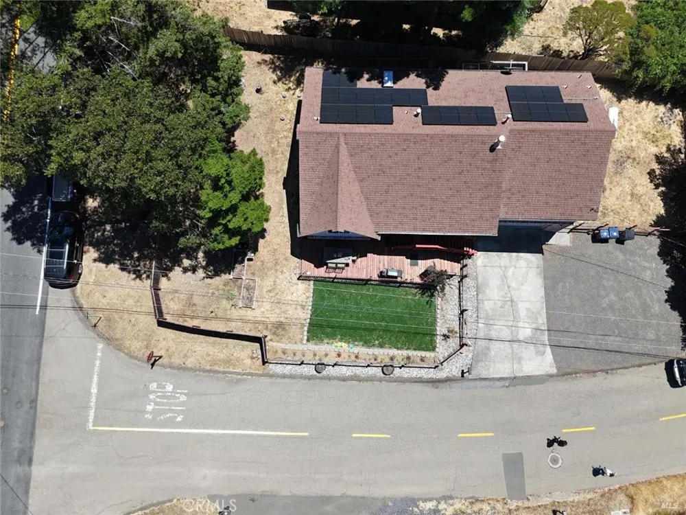 26851 Hawk Drive Willits, CA 95490