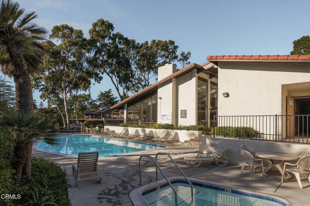 976 Miramonte Drive #4 Santa Barbara, CA 93109