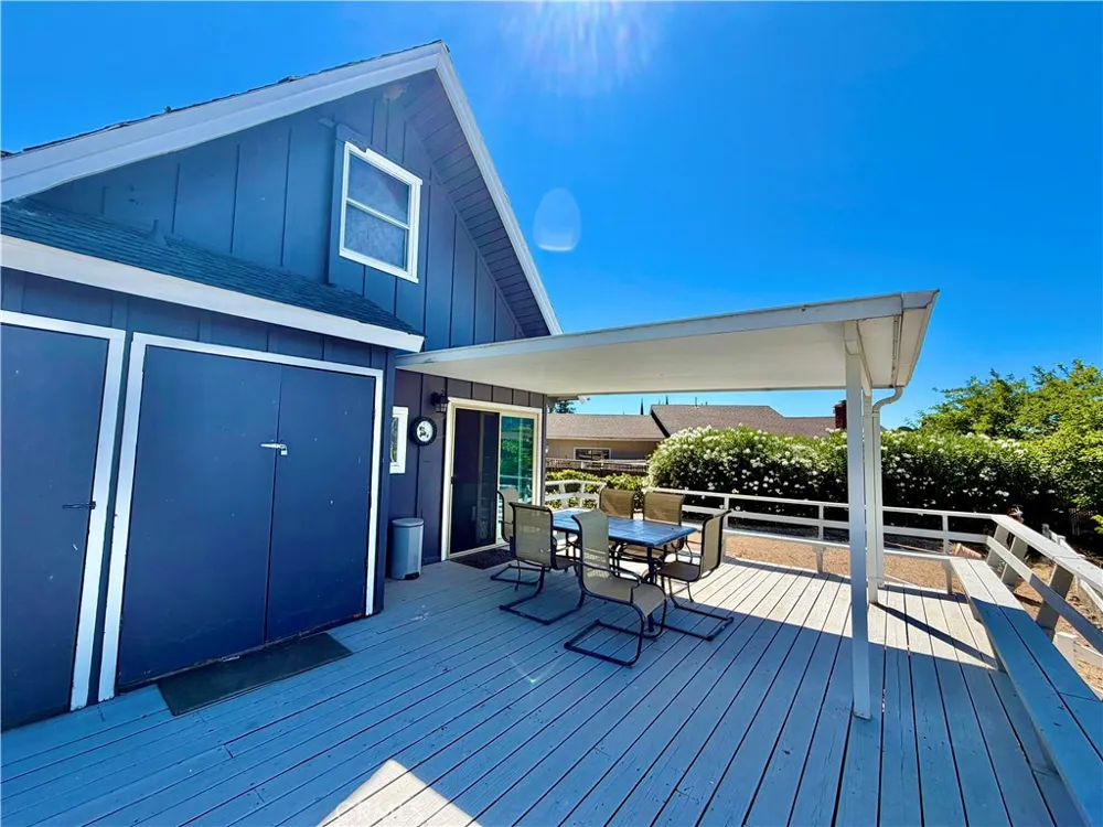 7775 Richard Drive Lucerne, CA 95458