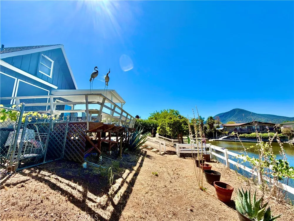 7775 Richard Drive Lucerne, CA 95458