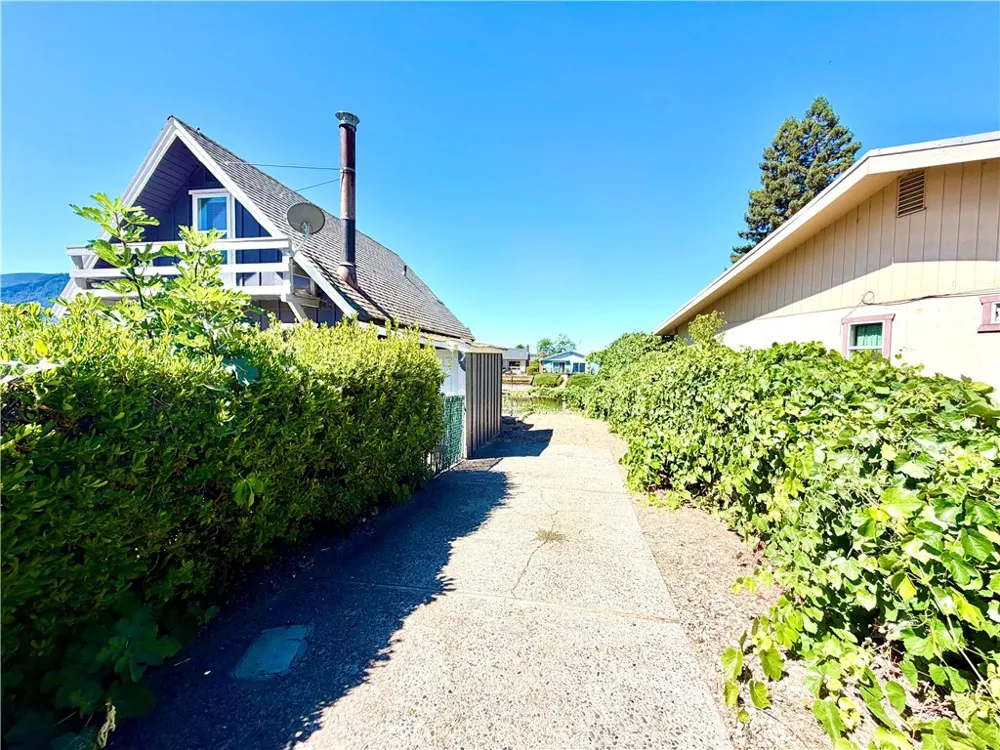 7775 Richard Drive Lucerne, CA 95458