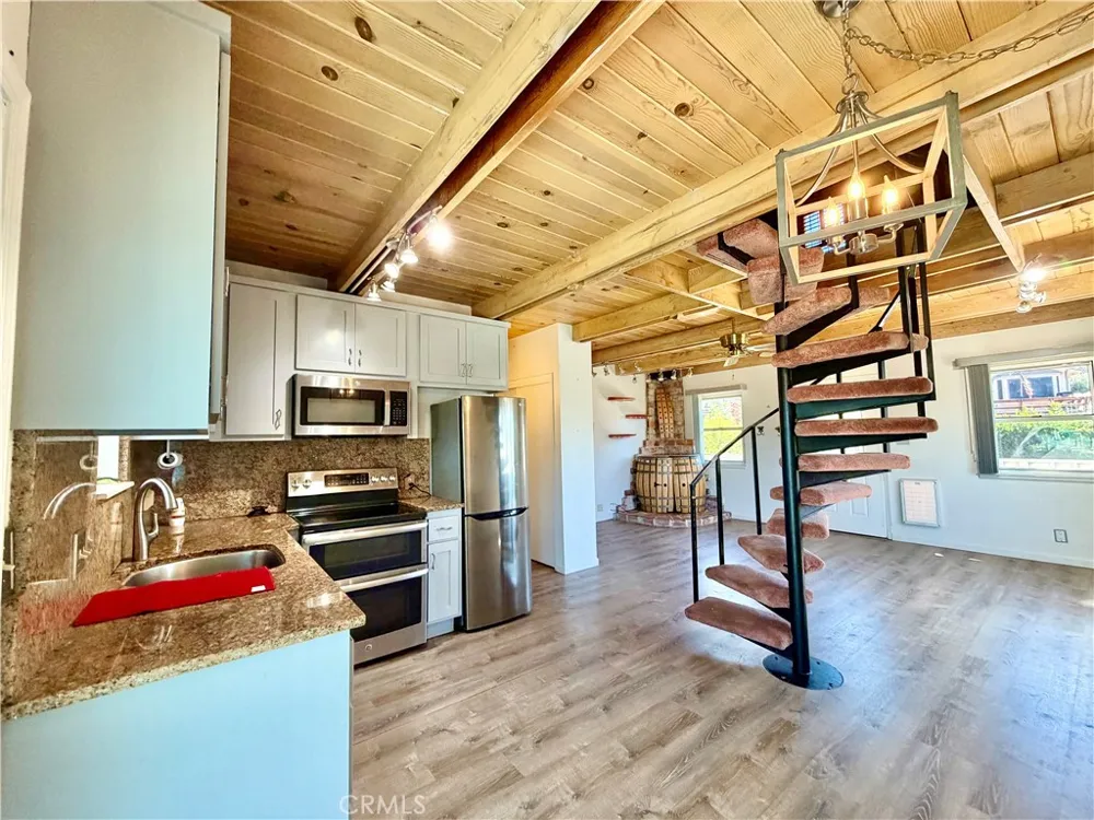7775 Richard Drive Lucerne, CA 95458